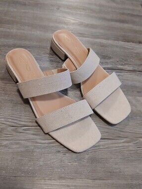 NEW Joie Nolita Women's Cream Metallic Linen Slip On Heeled Sandals Size 9M
